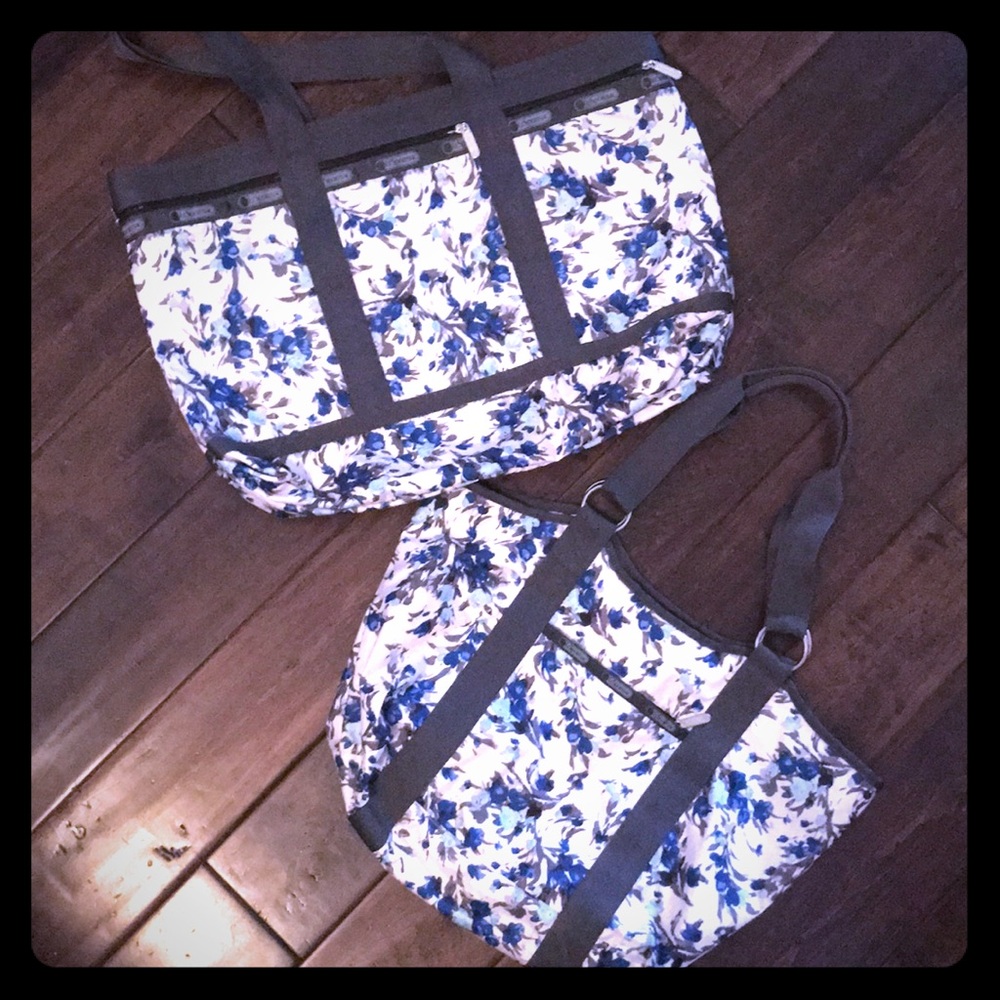 Lovely LeSportsac set
